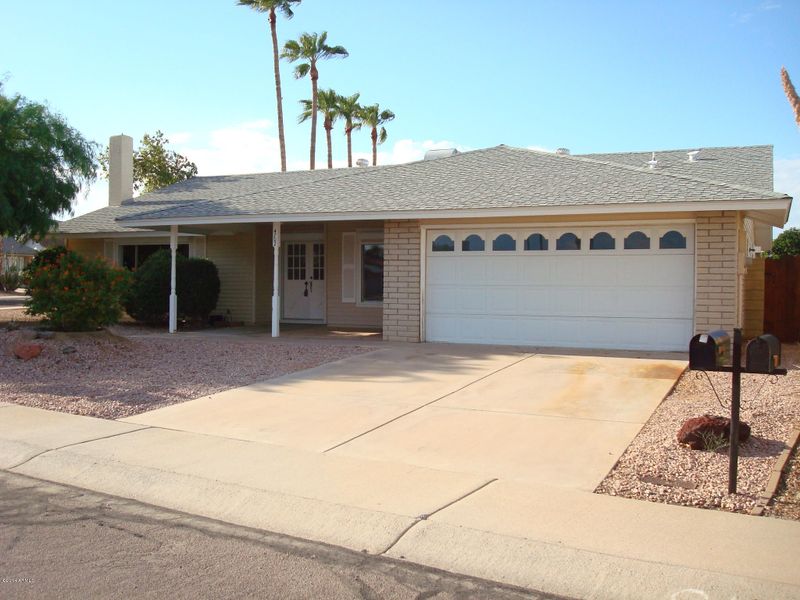 4702 E Ahwatukee Dr, Phoenix, AZ 85044