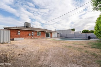4702 Mckinley St, Phoenix, AZ 85008