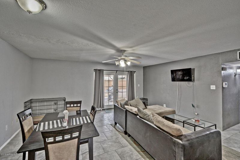 4702 E Taylor St, Phoenix, AZ 85008