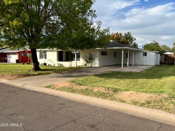 4702 Wilshire Dr, Phoenix, AZ 85008