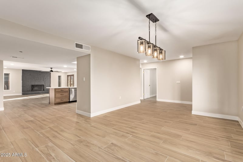 4703 Hayward Ave, Glendale, AZ 85301