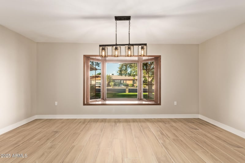 4703 Hayward Ave, Glendale, AZ 85301