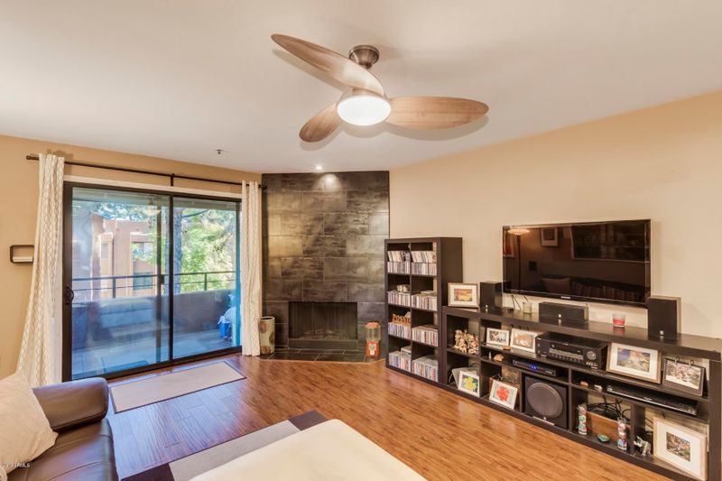 4704 E Paradise Village Pw #308, Phoenix, AZ 85032