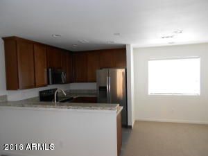 4704 E Paradise Village Pw N #218, Phoenix, AZ 85032