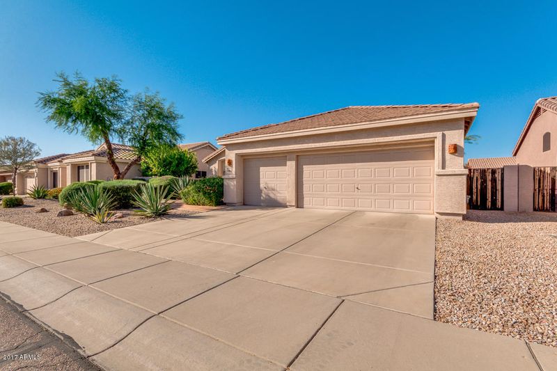 4704 E Robin Ln, Phoenix, AZ 85050