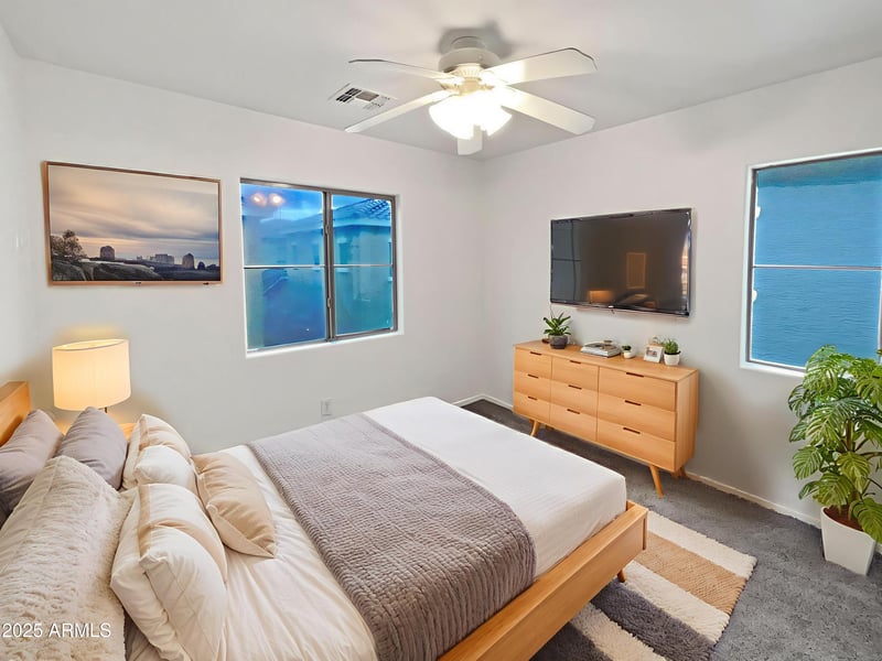 4704 Laurel Ave, Gilbert, AZ 85234