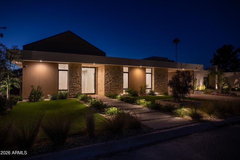 4704 N 40th Pl, Phoenix, AZ 85018
