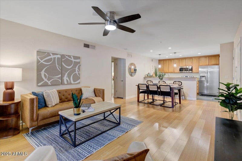4704 Paradise Village Pw #139, Phoenix, AZ 85032