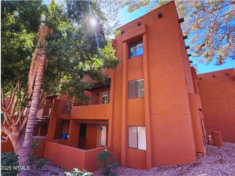 4704 Paradise Village Pw #206, Phoenix, AZ 85032