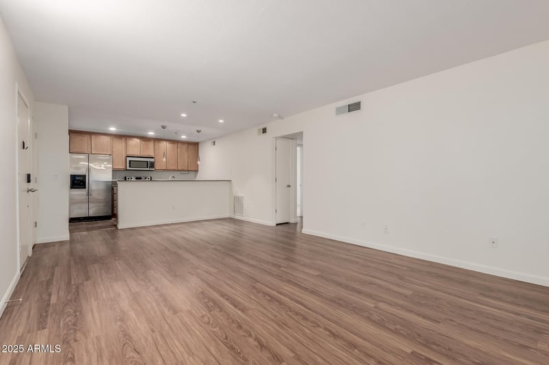 4704 Paradise Village Pw #224, Phoenix, AZ 85032