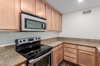 4704 Paradise Village Pw #224, Phoenix, AZ 85032