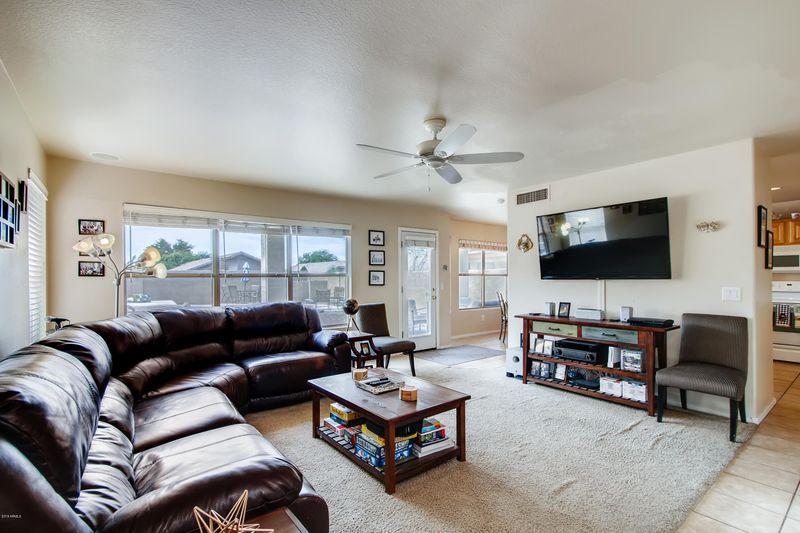 4705 E Mossman Rd, Phoenix, AZ 85050