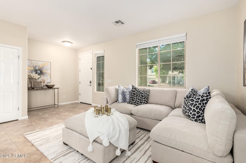 4705 Sweet Iron Ps, Phoenix, AZ 85083