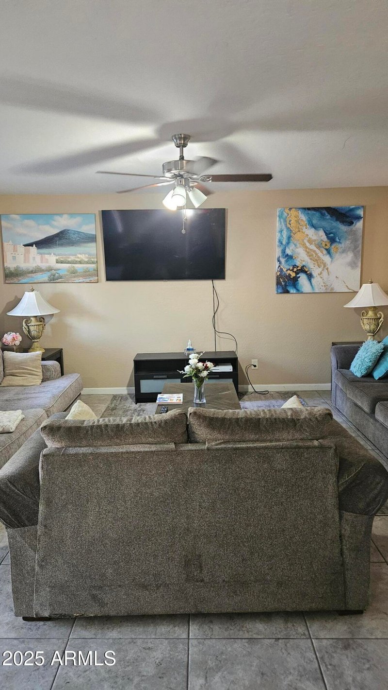 4707 112th Glen, Phoenix, AZ 85037