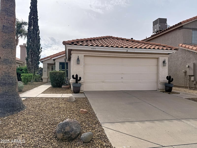 4707 Angela Dr, Phoenix, AZ 85032