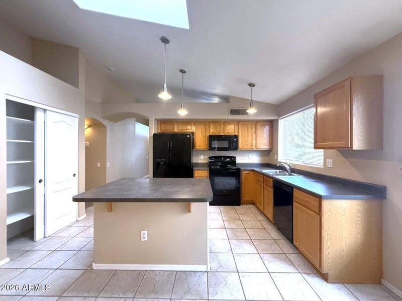 4707 Frye Rd, Phoenix, AZ 85048