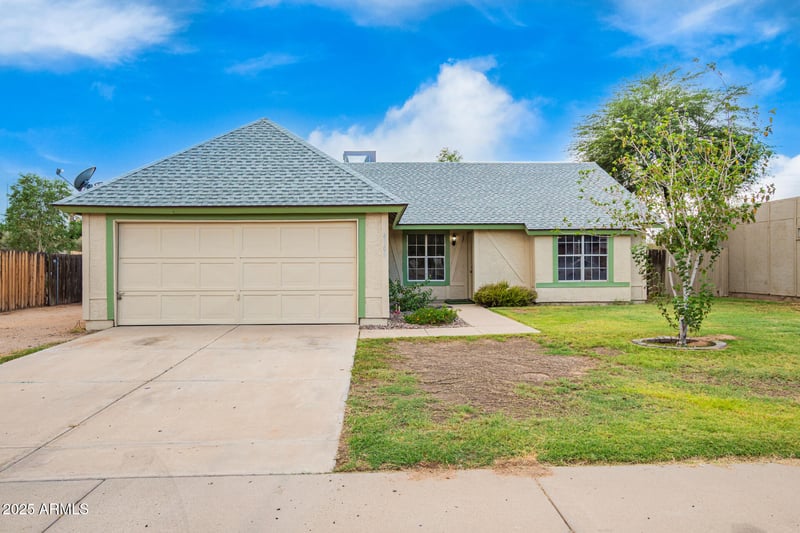 4708 106th Dr, Phoenix, AZ 85037