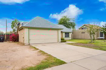 4708 106th Dr, Phoenix, AZ 85037