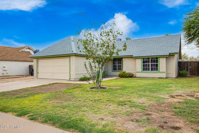 4708 106th Dr, Phoenix, AZ 85037