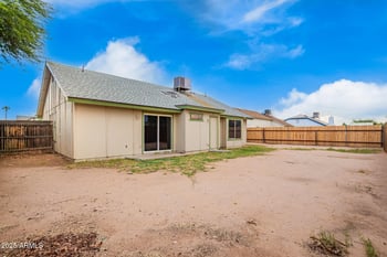 4708 106th Dr, Phoenix, AZ 85037