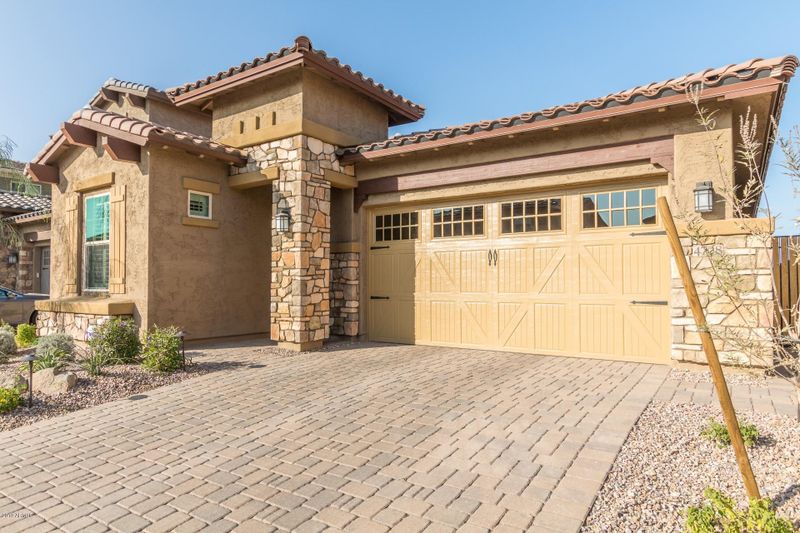 4708 E Casitas Del Rio Dr, Phoenix, AZ 85050