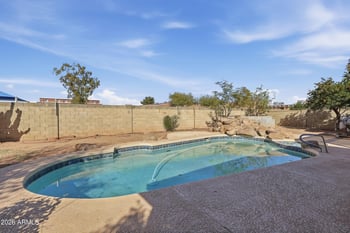 4708 Lindner Dr, Glendale, AZ 85308