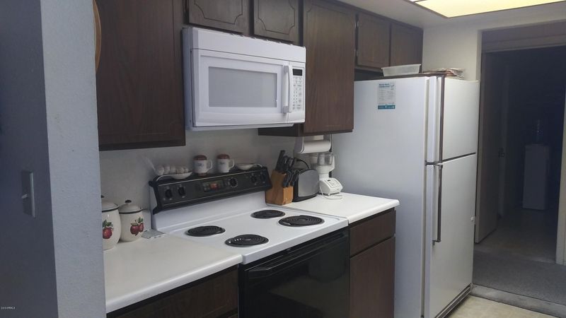 4708 W Vogel Ave, Glendale, AZ 85302