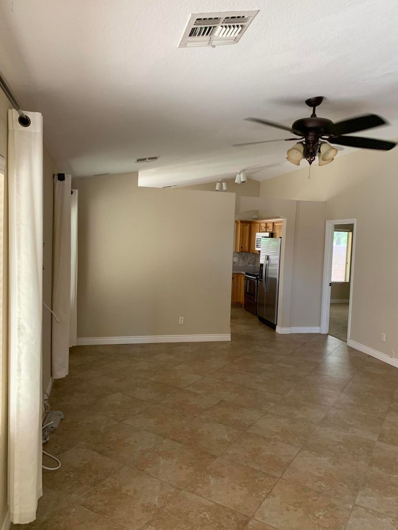 4709 E Tanglewood Dr, Phoenix, AZ 85048