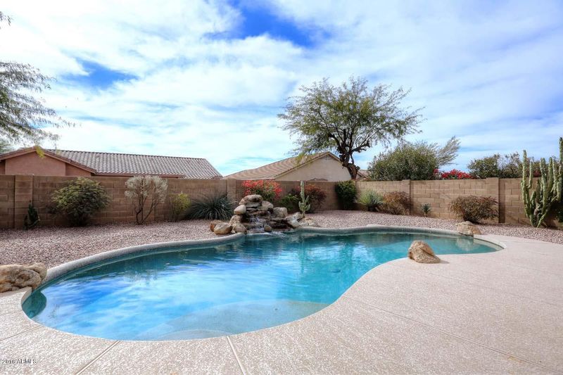 4709 E Williams Dr, Phoenix, AZ 85050