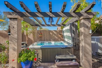 4709 Lone Cactus Dr, Phoenix, AZ 85050