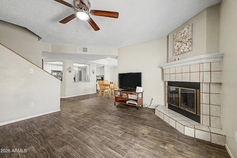 4709 Eva St, Glendale, AZ 85302