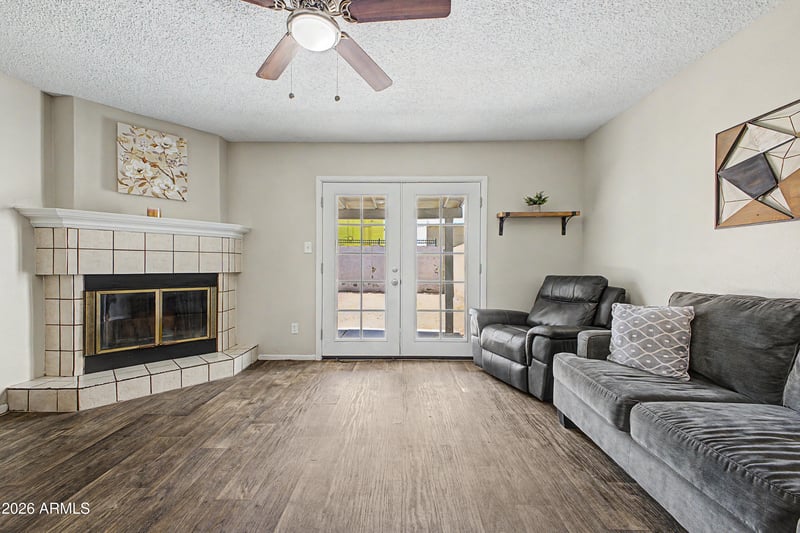 4709 Eva St, Glendale, AZ 85302