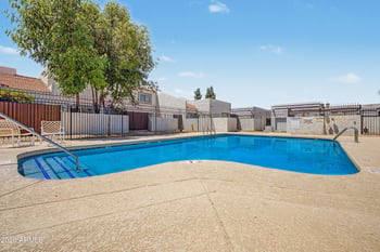 4709 Eva St, Glendale, AZ 85302