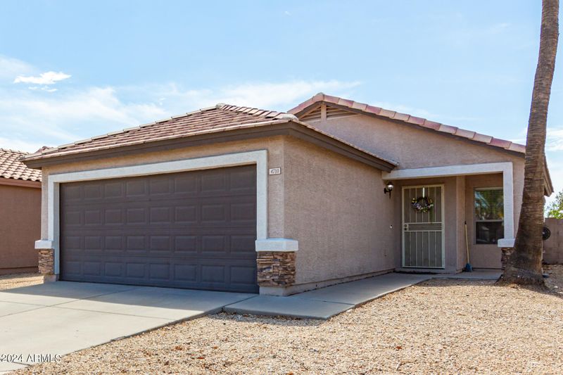 4710 N 84th Dr, Phoenix, AZ 85037