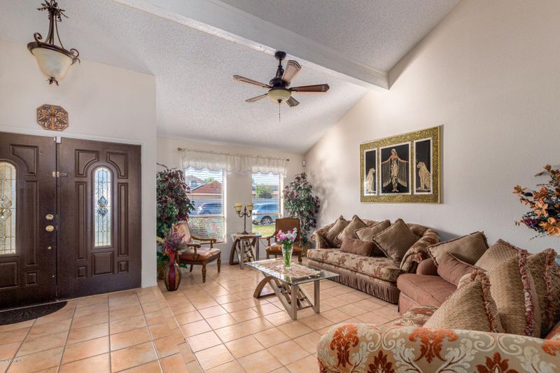 4710 W Lindner Dr, Glendale, AZ 85308