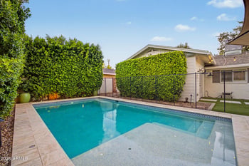 4711 33rd St, Phoenix, AZ 85018