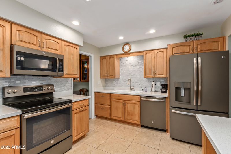 4712 E Crescent Ave, Mesa, AZ 85206