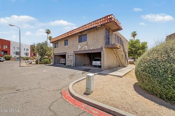 4713 Belleview St, Phoenix, AZ 85008