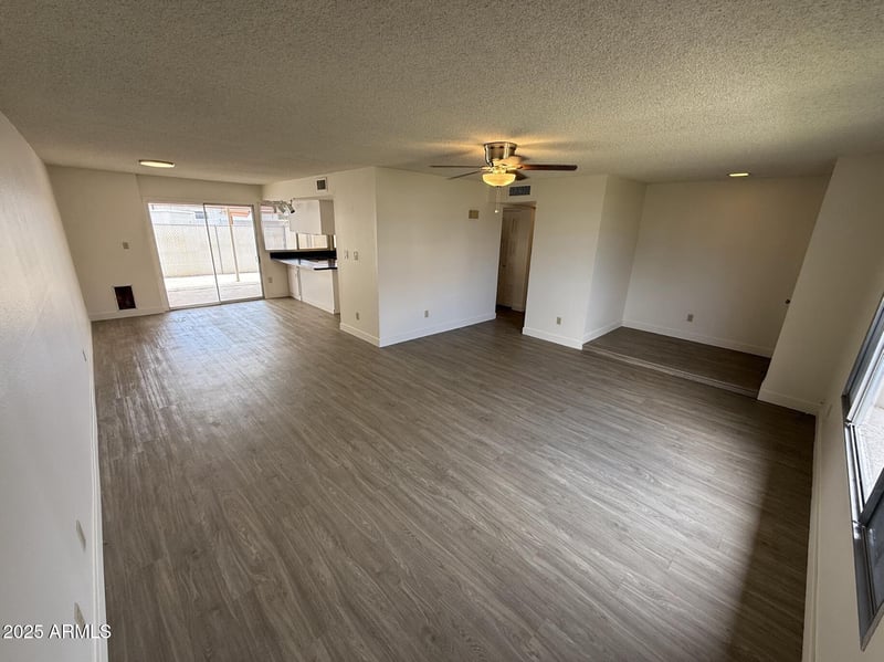 4713 Northern Ave, Glendale, AZ 85301