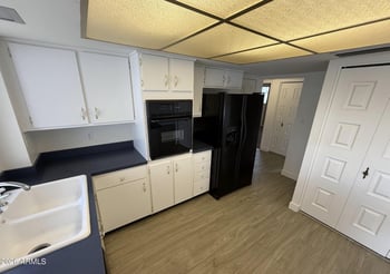 4713 Northern Ave, Glendale, AZ 85301