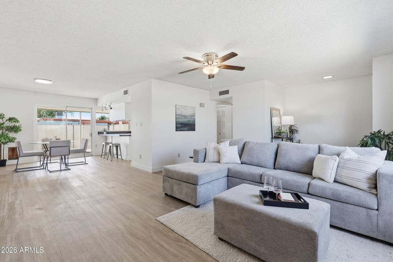 4713 Northern Ave, Glendale, AZ 85301