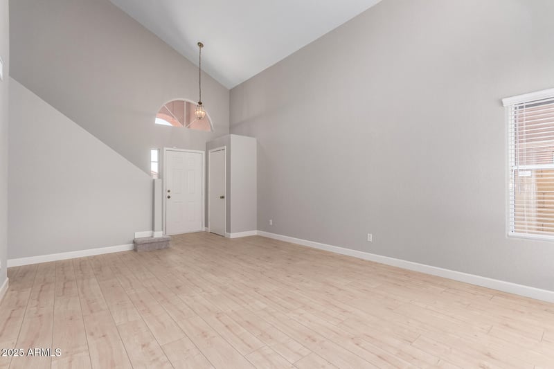 4714 Angela Dr, Phoenix, AZ 85032