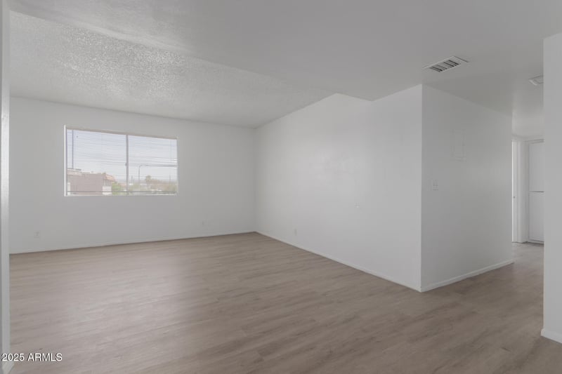 4714 Belleview St, Phoenix, AZ 85008
