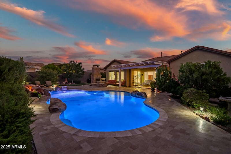 4714 Lapenna Dr, New River, AZ 85087