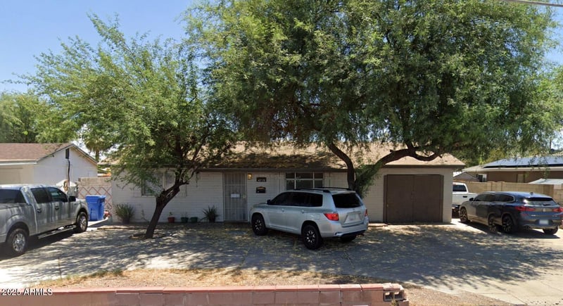 4715 51st Ave, Phoenix, AZ 85031