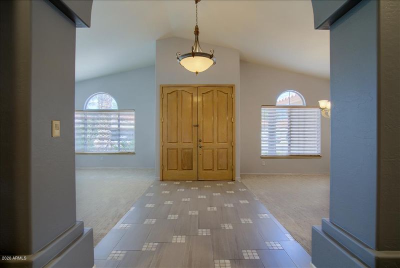 4715 E Hearn Rd, Phoenix, AZ 85032