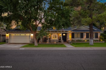 4716 34th Pl, Phoenix, AZ 85018