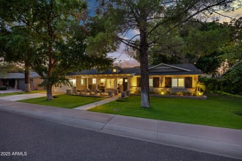 4716 34th Pl, Phoenix, AZ 85018