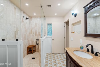 4716 83rd St, Scottsdale, AZ 85251