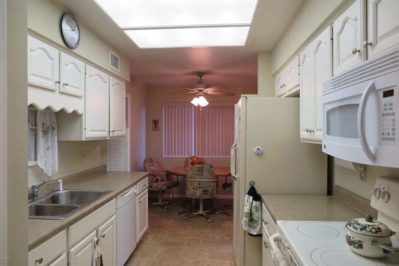4716 E Calypso Ave, Mesa, AZ 85206